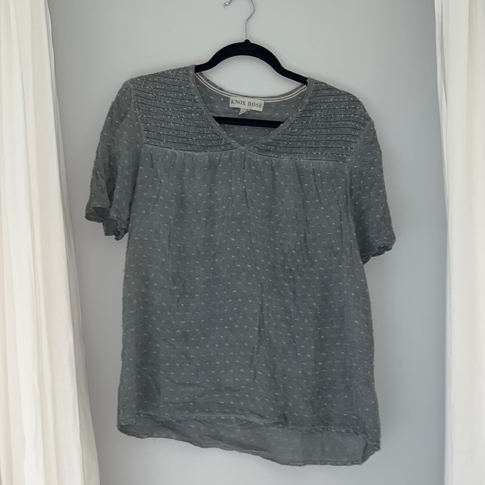 Super soft pale green tee! Barely worn